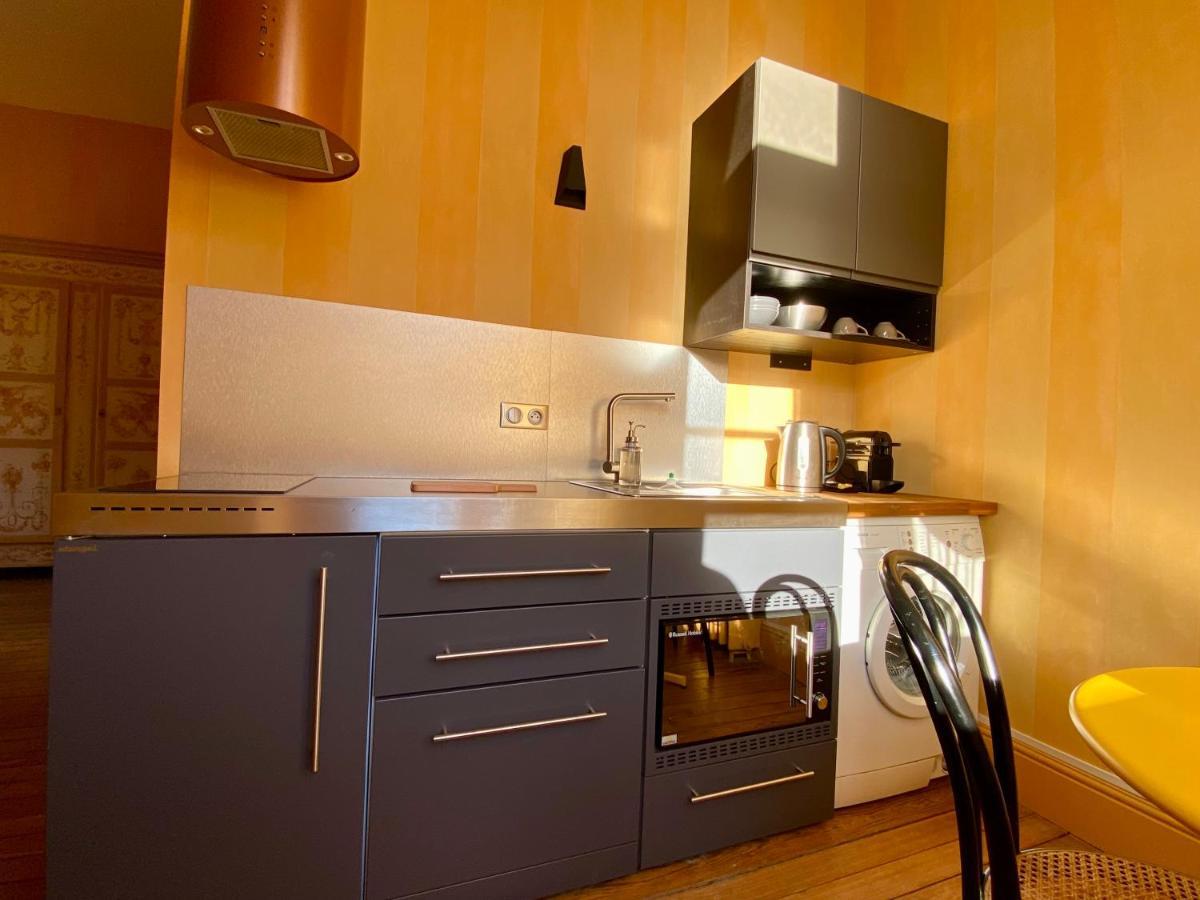 Demeure Saint Louis Historic Manor, City 700M, Parking,A C,Clim,Wifi, Heated Pool, City View Carcassonne Dış mekan fotoğraf